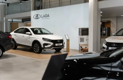 Боравто СКС, Lada