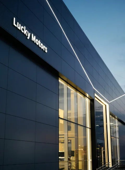 Lucky Motors Wey