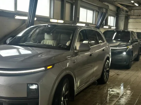 ТрансТехСервис, Li Auto