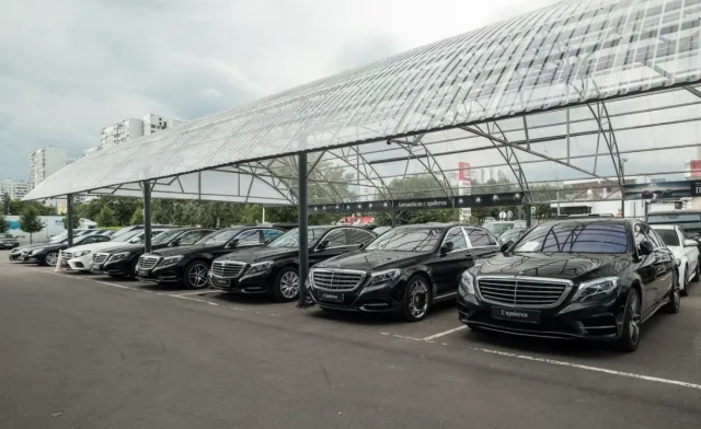 Звезда Столицы Варшавка Mercedes-Benz